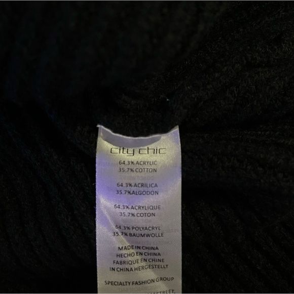 City Chic - Macy’s - size XL/22 NWT sweater dress with threaded sleeves - Picture 6 of 10